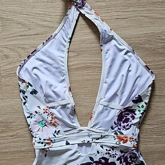 Cupshe Floral Cross Over Front One Piece M - Picture 5 of 6